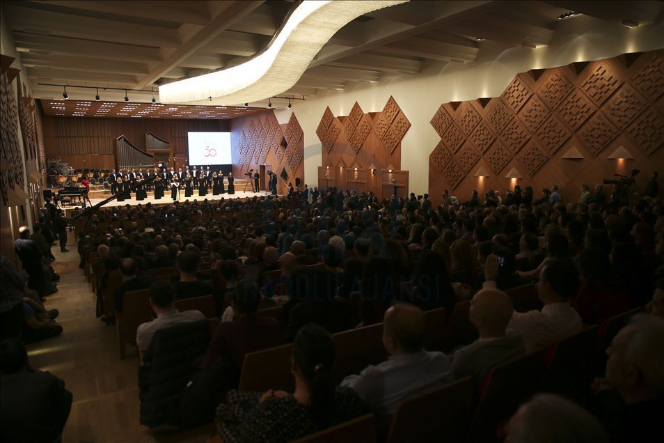 TRT Ankara Radyosu Çoksesli Korosu 50'nci yıl dönümü galası