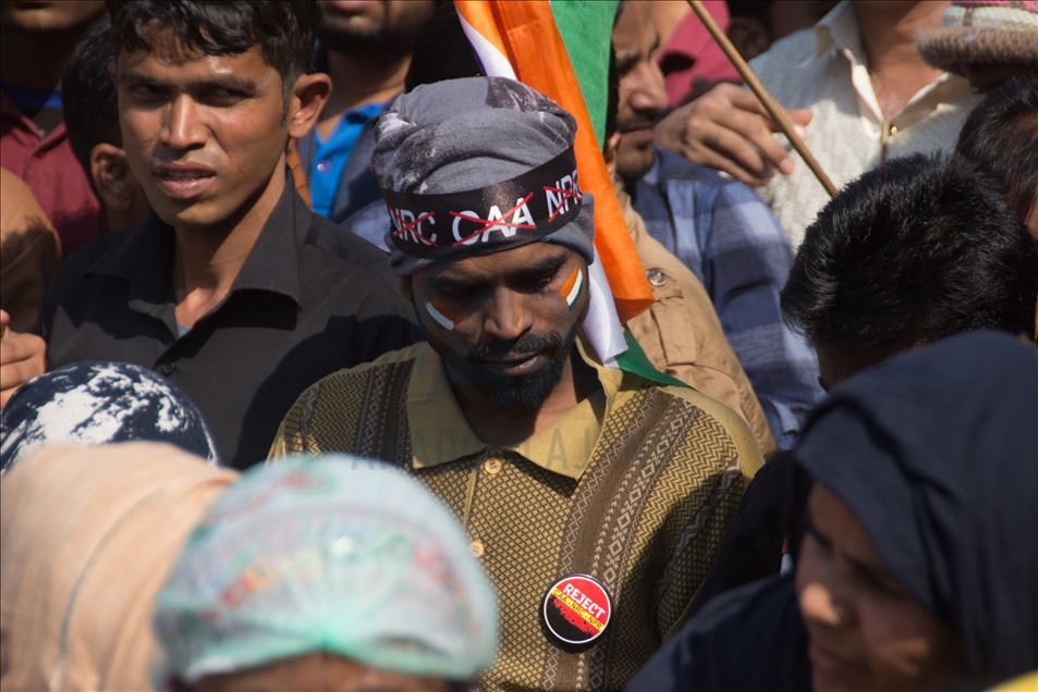 Hindistan'da protestolar sürüyor