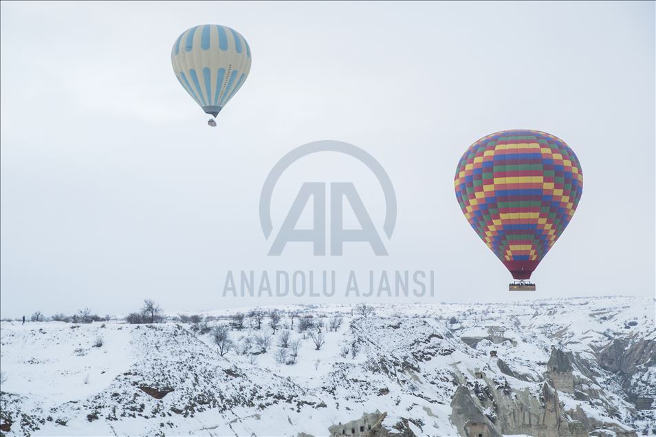 باڵۆنی هەوای گەرم خاڵی جێسهرنجی گهشتیاران.