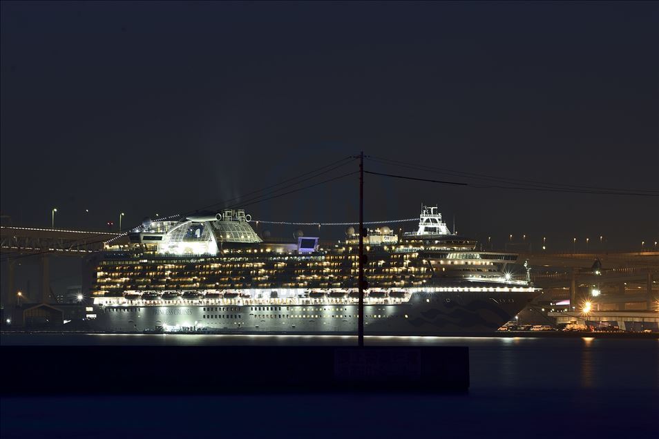 Penumpang Kapal Pesiar The Diamond Princess dikarantina, di Jepang