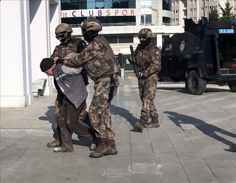 الأمن التركي يلقي القبض على قيادي في "داعش" غربي البلاد