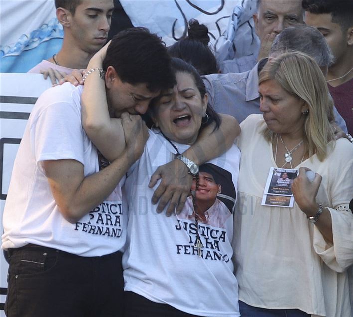Arjantin'de dövülerek öldürülen genç için protesto düzenlendi