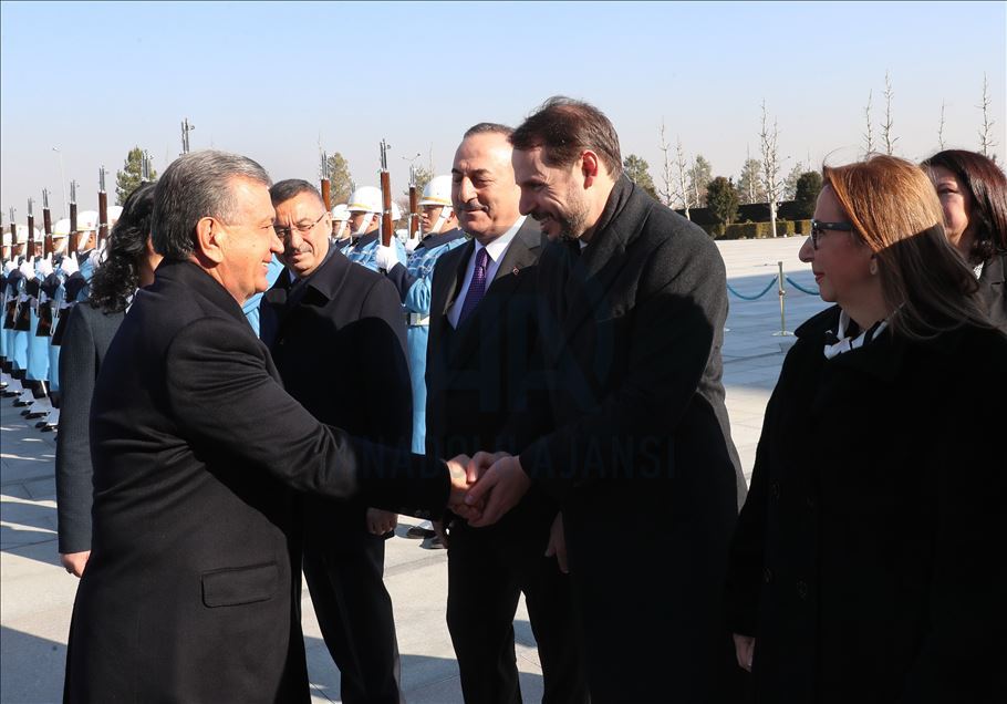 Özbekistan Cumhurbaşkanı Mirziyoyev Ankara'da