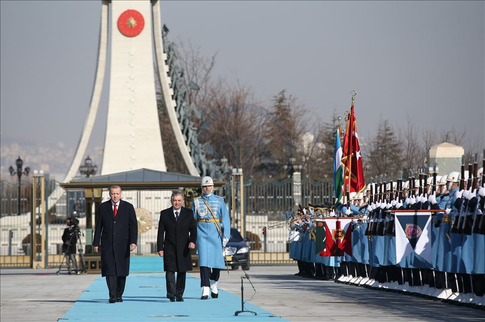Özbekistan Cumhurbaşkanı Mirziyoyev Ankara'da