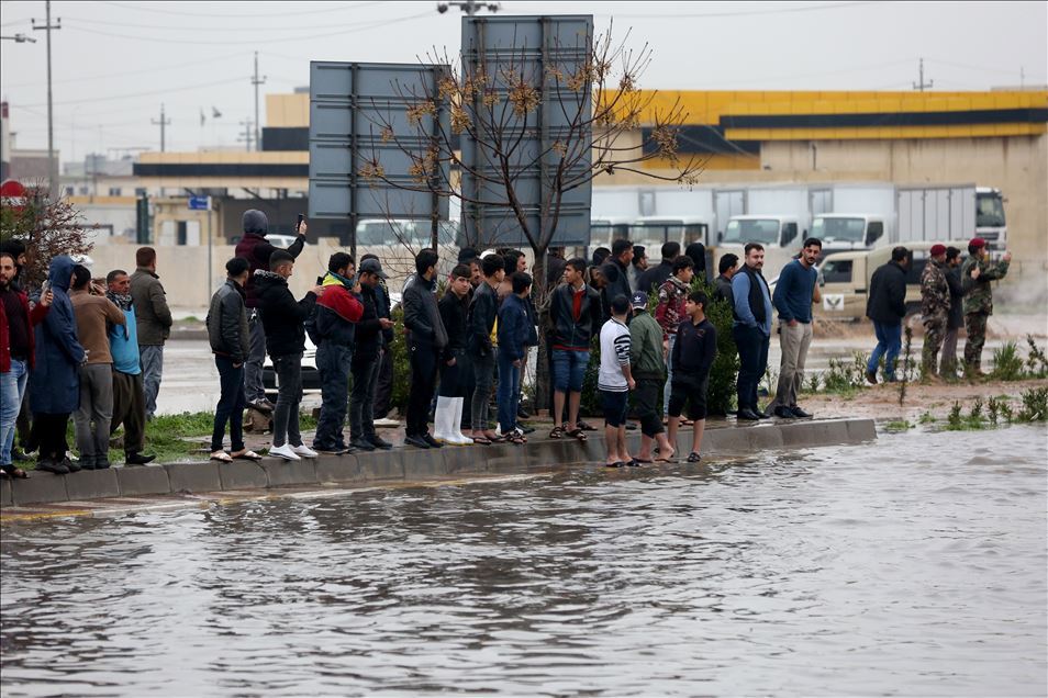 ھەولێر.. باران بارین
