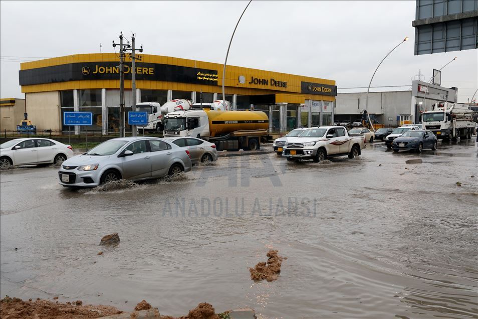 ھەولێر.. باران بارین
