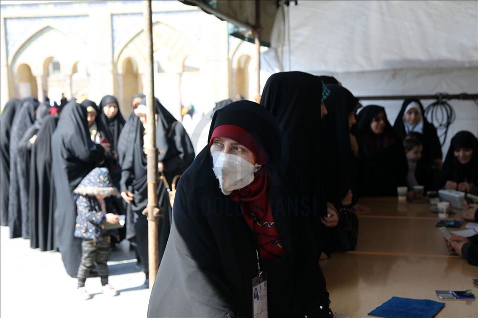 التصويت في الانتخابات البرلمانية في إيران