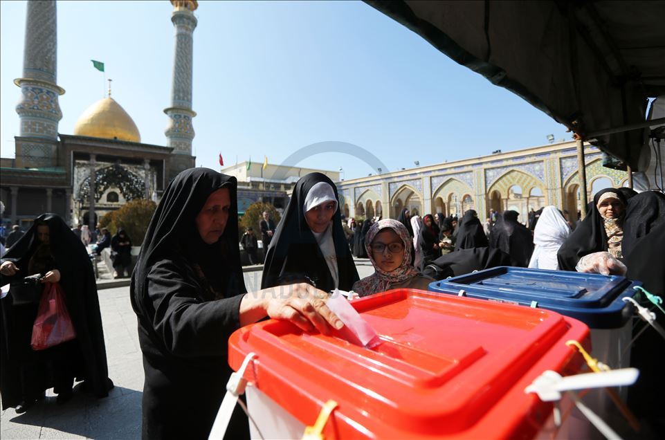 التصويت في الانتخابات البرلمانية في إيران
