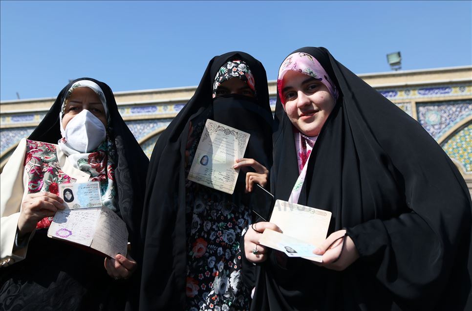 التصويت في الانتخابات البرلمانية في إيران