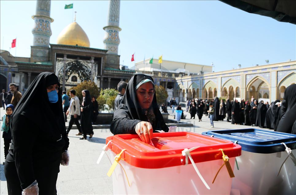 التصويت في الانتخابات البرلمانية في إيران