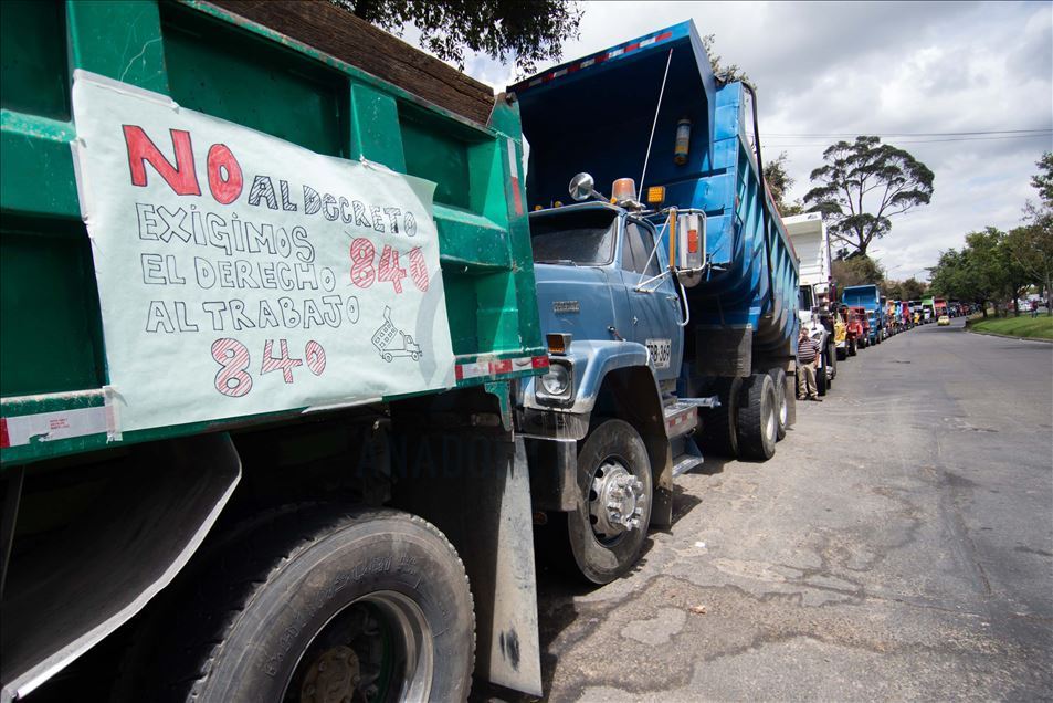 Así se vivió el paro de camioneros en Bogotá