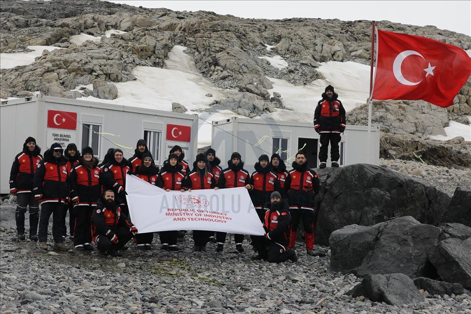 Antarktika Bilim Seferi'ni gerçekleştiren ekip Türk Üssü'ne ulaştı