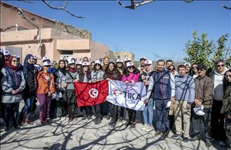 2700 plants d’olivier offerts par l’agence turque TIKA aux petits agriculteurs tunisiens