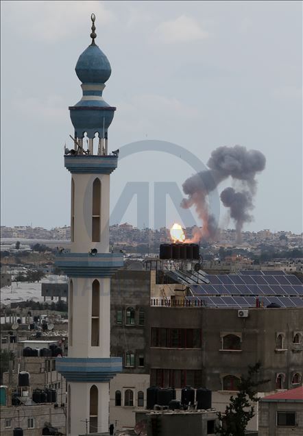 طائرات إسرائيلية تشن غارة جنوبي غزة