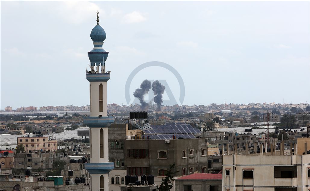 طائرات إسرائيلية تشن غارة جنوبي غزة