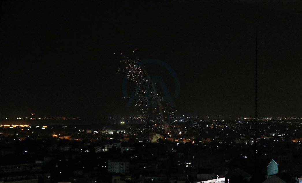 طائرات إسرائيلية تقصف أهدافا في قطاع غزة 