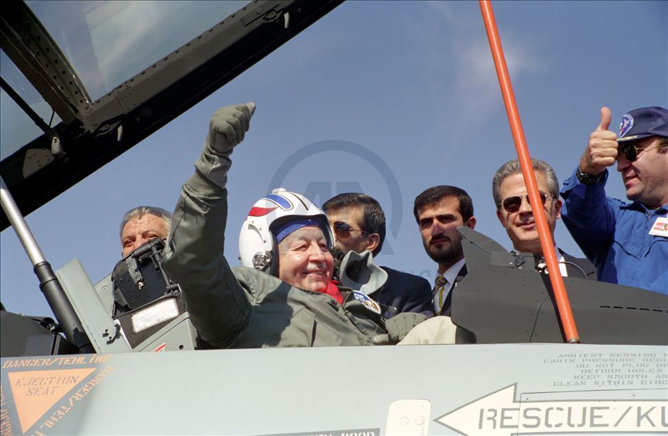 Deveta godišnjica smrti Necmettina Erbakana: Bio je lider koji se borio za ideal jedinstva muslimana 