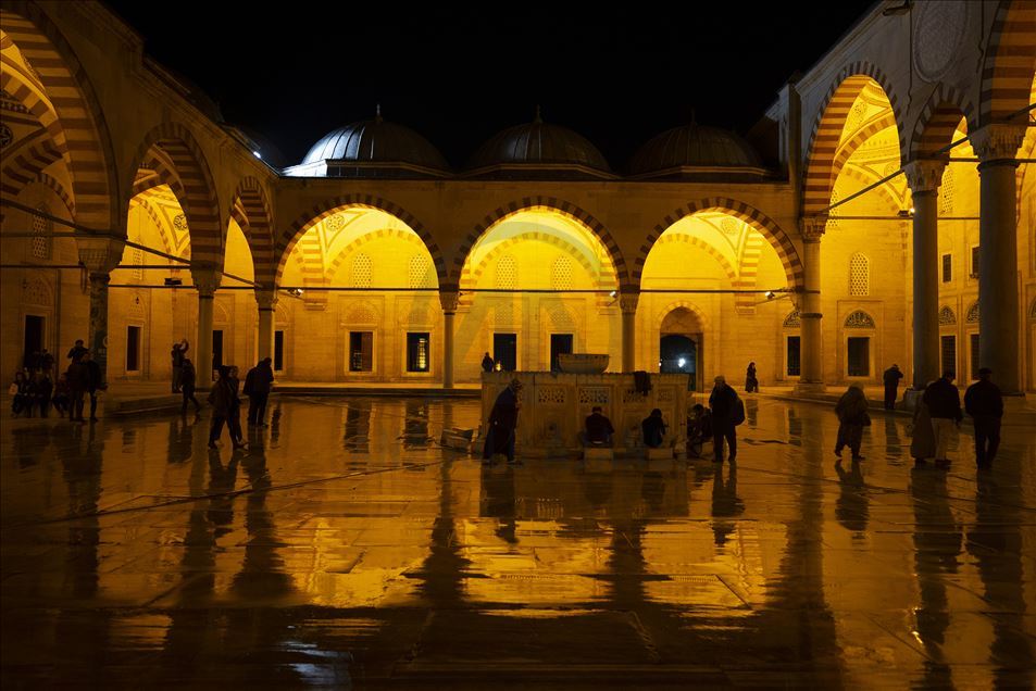 مراسم «لیله الرغائب» در ادیرنه ترکیه