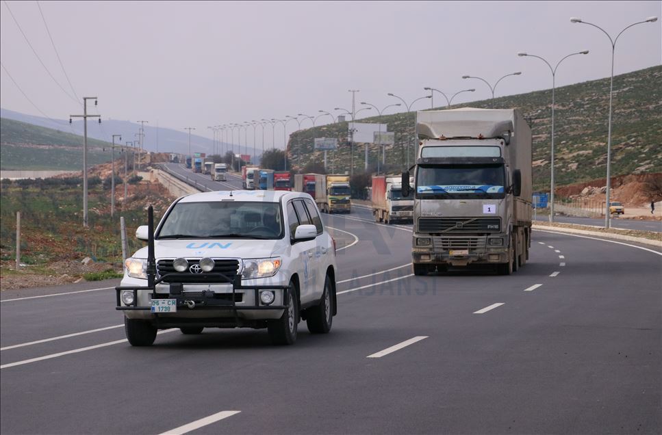 BM'den İdlib'e 26 tır insani yardım