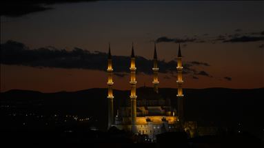 مراسم «لیله الرغائب» در ادیرنه و مساجد استانبول