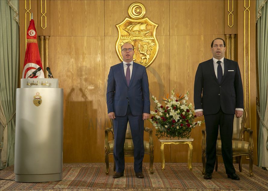 تونس.. انتقال سلس للسلطة من الشاهد للفخفاخ
