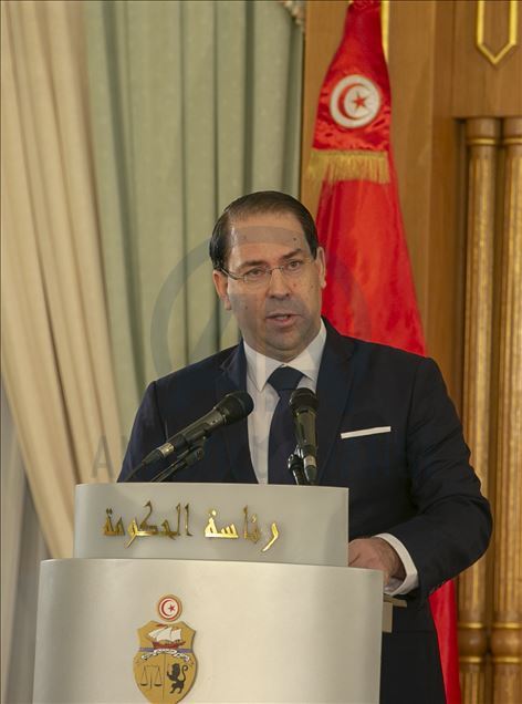 تونس.. انتقال سلس للسلطة من الشاهد للفخفاخ