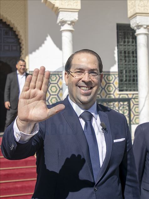 تونس.. انتقال سلس للسلطة من الشاهد للفخفاخ