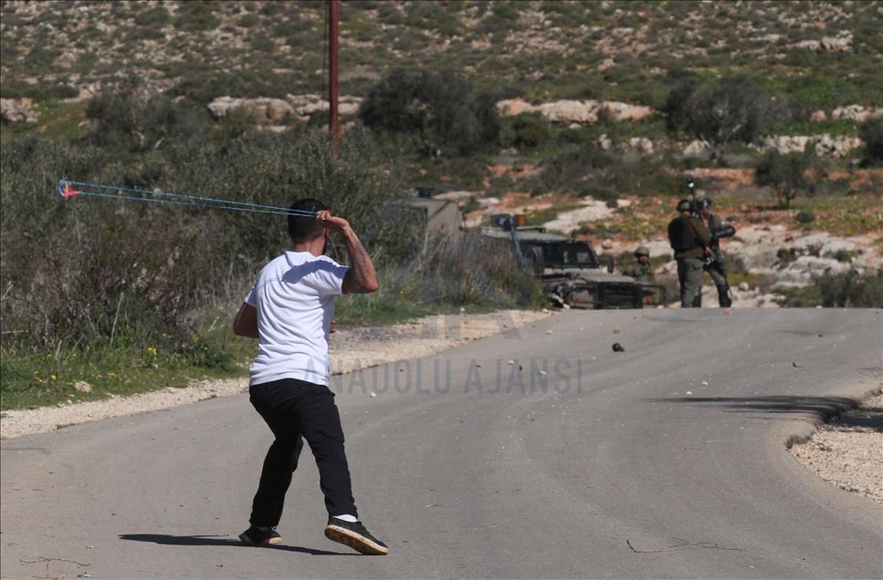 یورش نظامیان اسرائیل به تظاهرات فلسطینیان؛ 39 زخمی
