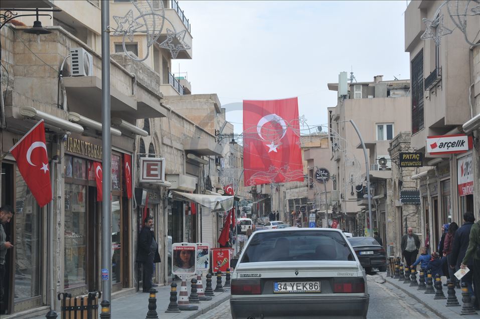 Türkiye Mehmetçik için tek yürek oldu