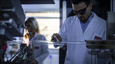 Türkiye'nin ilk milli aktif fiberi Bilkent UNAM'da üretildi