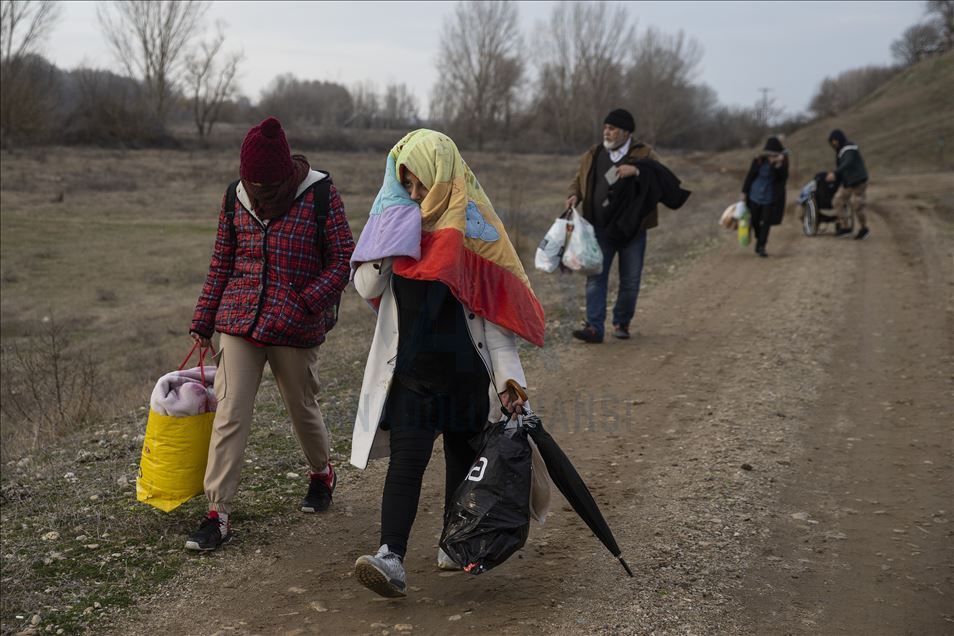 Территорию Турции в районе Эдирне покинуло 76 358 мигрантов