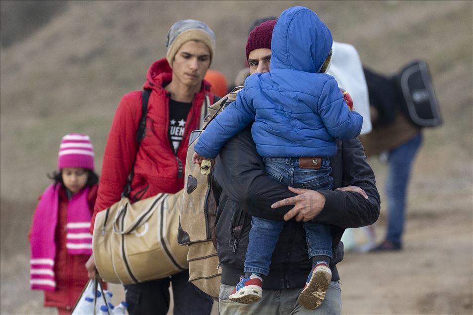 Территорию Турции в районе Эдирне покинуло 76 358 мигрантов