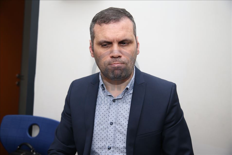 تركي كفيف البصر يحبب تلاميذه الموسيقى والشغف بها