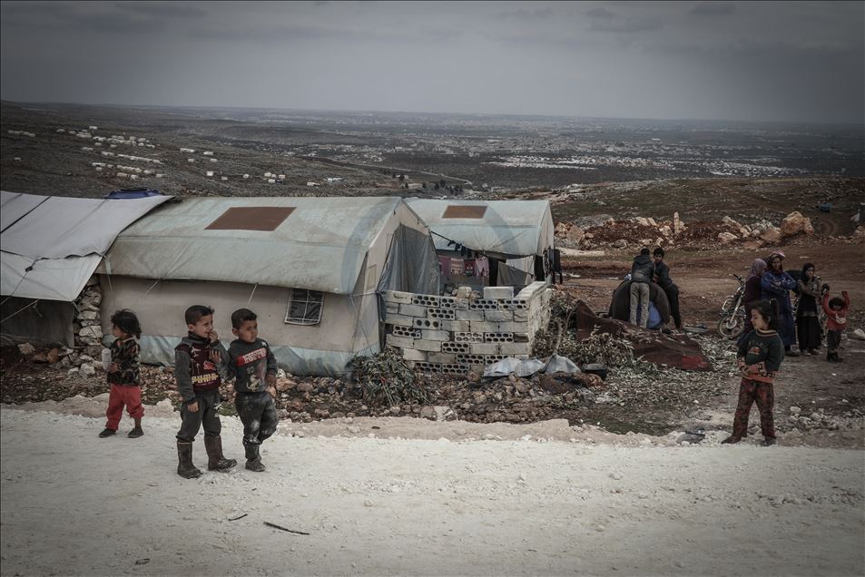 İdlib'teki göç en fazla çocukları etkiliyor