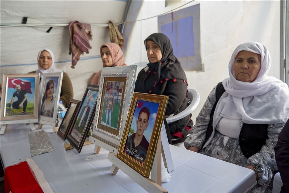Diyarbakır annelerinin evlat nöbeti sürüyor