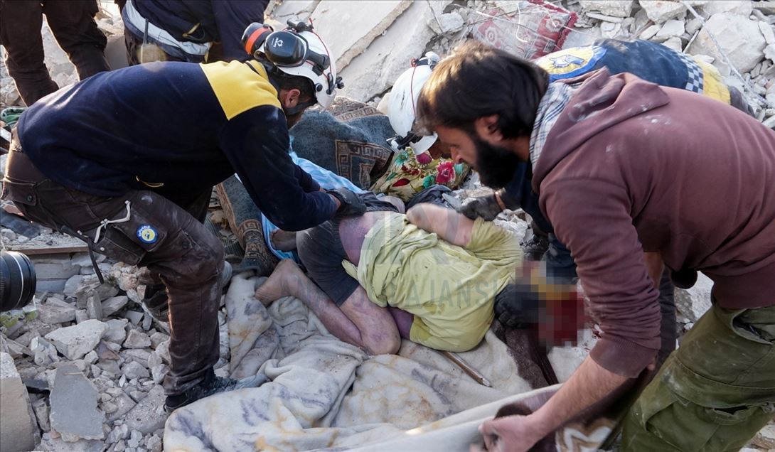 Ataque aéreo ruso en Idlib cobra la vida de 16 civiles
