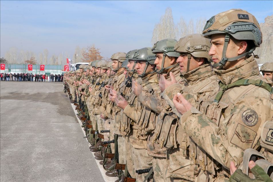 Turkish commandos departing to join Operation Spring Shield in Idlib ...