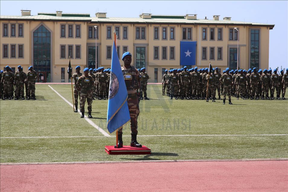 411 Somalians graduate from Turkish military camp