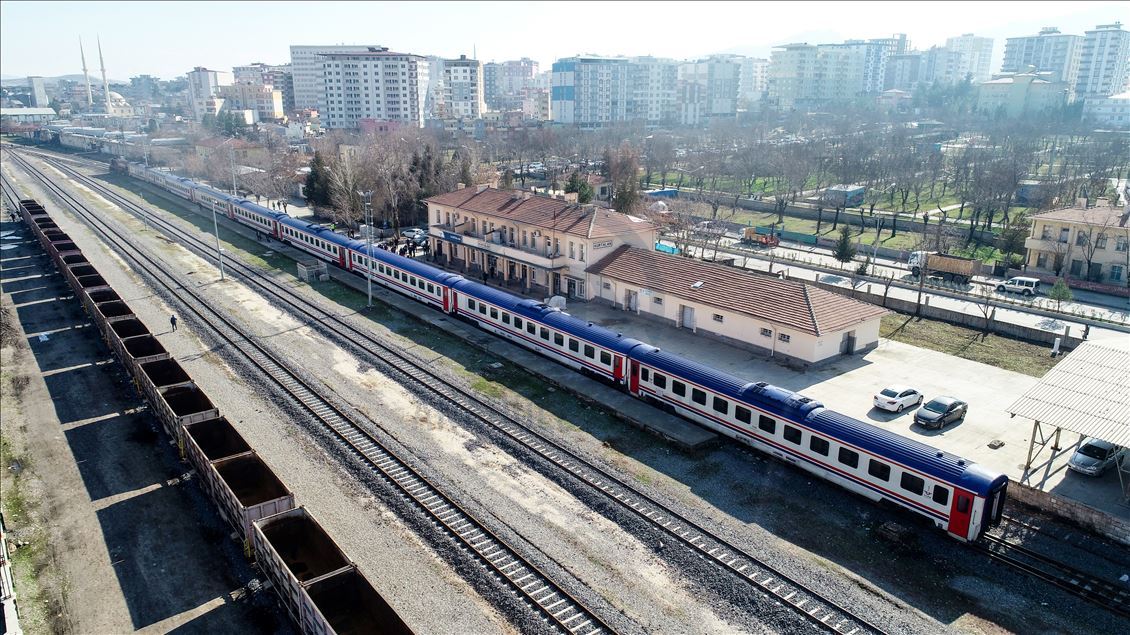 Güney Kurtalan Ekspresi ile 23 saatlik masalsı yolculuk