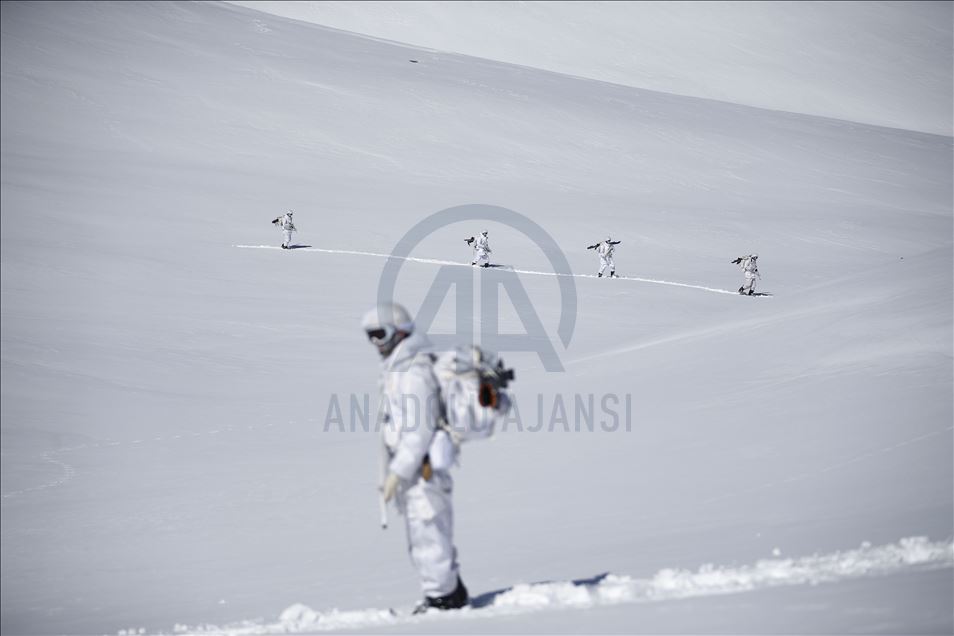 Turkish Army military drill in Isparta
