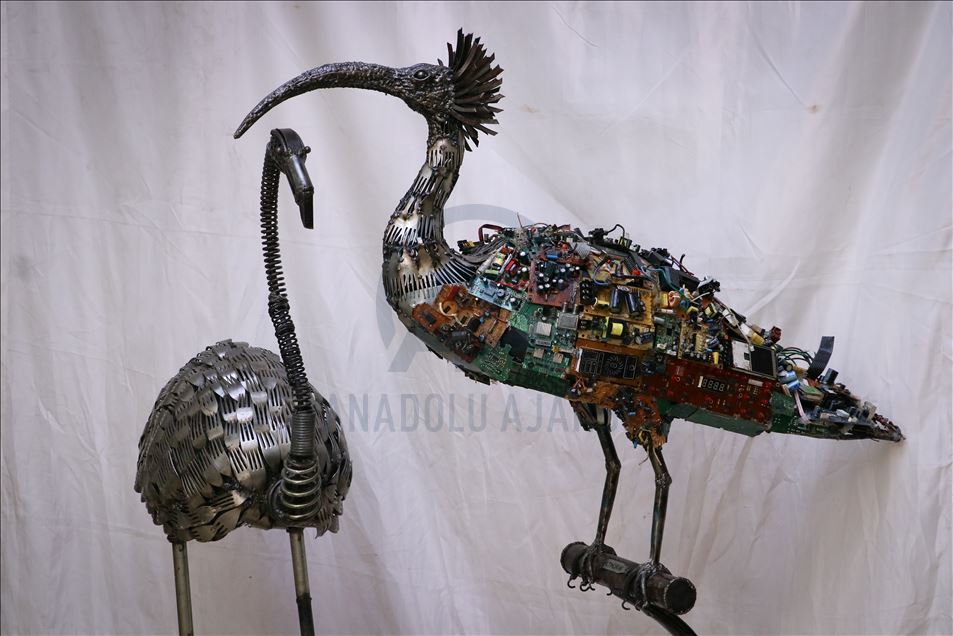 Bird statues made from waste materials in Hatay Anadolu Ajansı