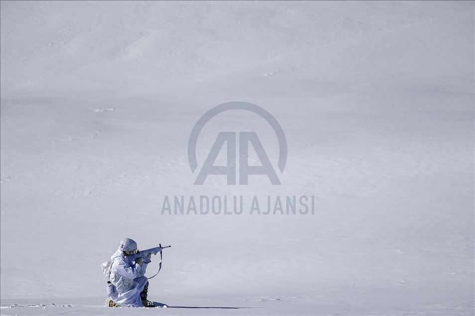 Turkish Army military drill in Isparta
