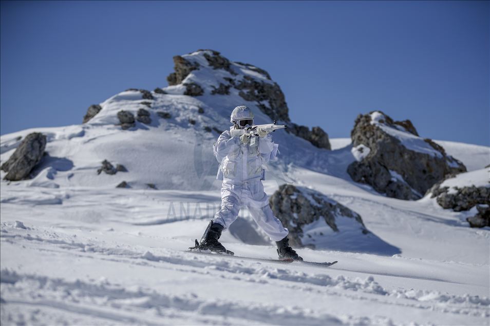 Turkish Army military drill in Isparta
