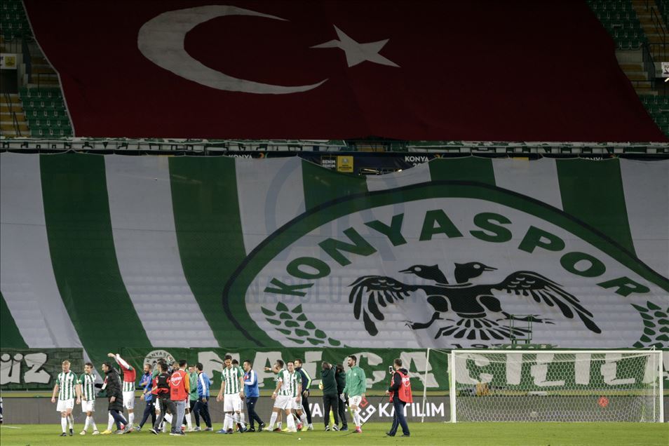 İttifak Holding Konyaspor - Fenerbahçe
