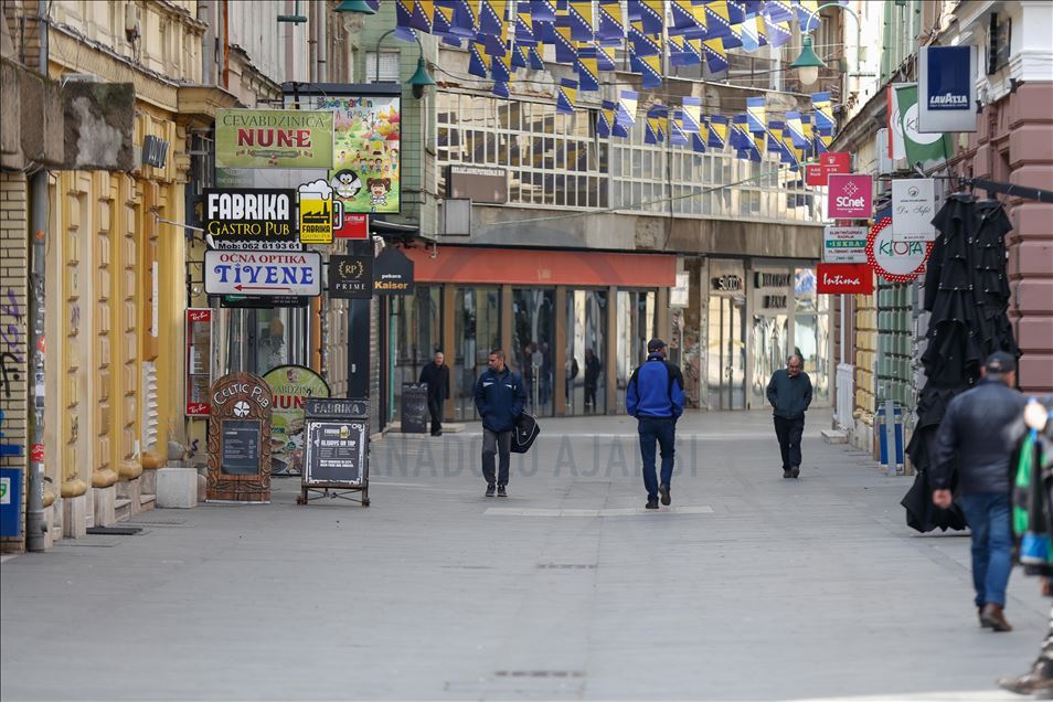 Mjera predostrožnosti od korona virusa: Puste sarajevske ulice