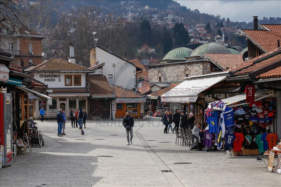 Mjera predostrožnosti od korona virusa: Puste sarajevske ulice