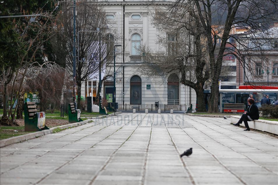 Mjera predostrožnosti od korona virusa: Puste sarajevske ulice