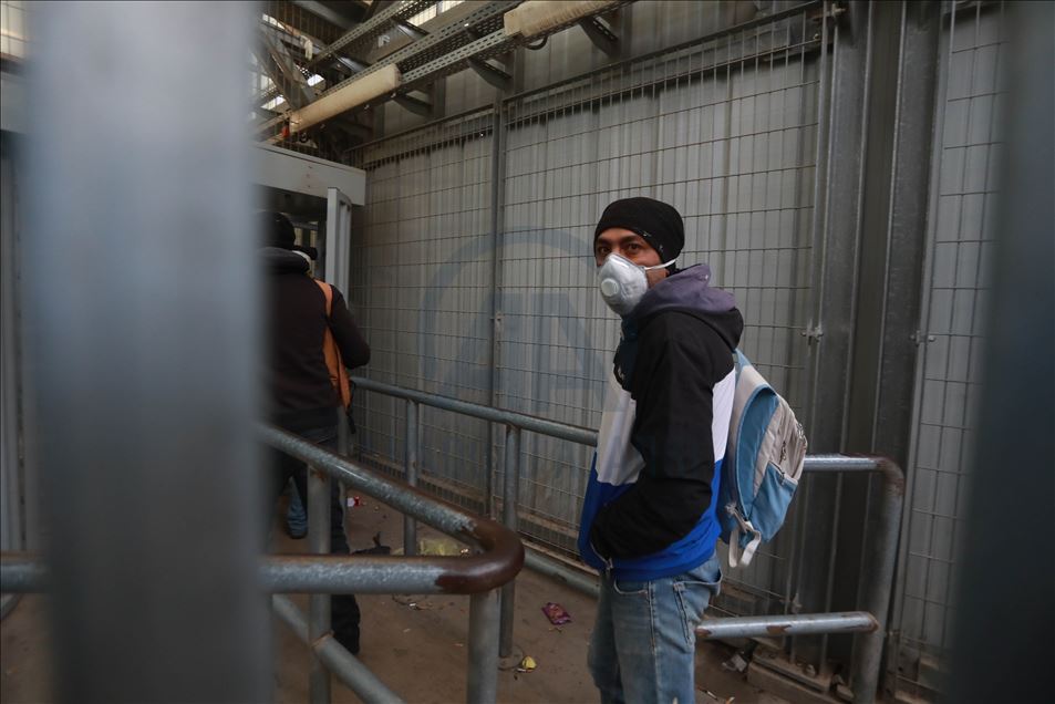 العمال الفلسطينيون يضطرون للمبيت بإسرائيل رغم مخاطر "كورونا"