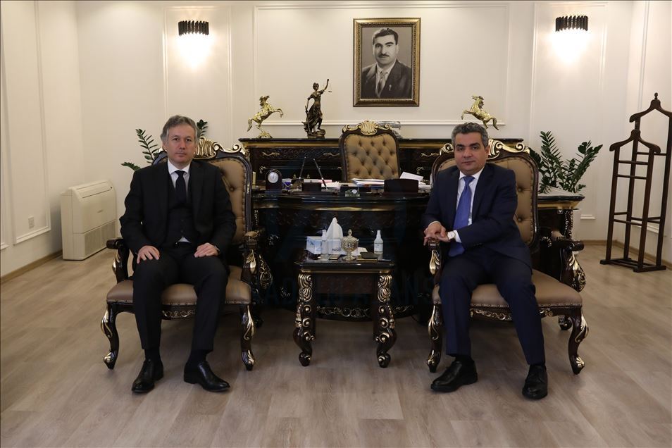 Türk Kızılaydan koronavirüsle mücadelede Erbil'e 30 bin maske yardımı
