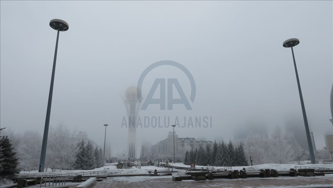 Kazakistan'da Kovid-19 nedeniyle karantina uygulaması başladı